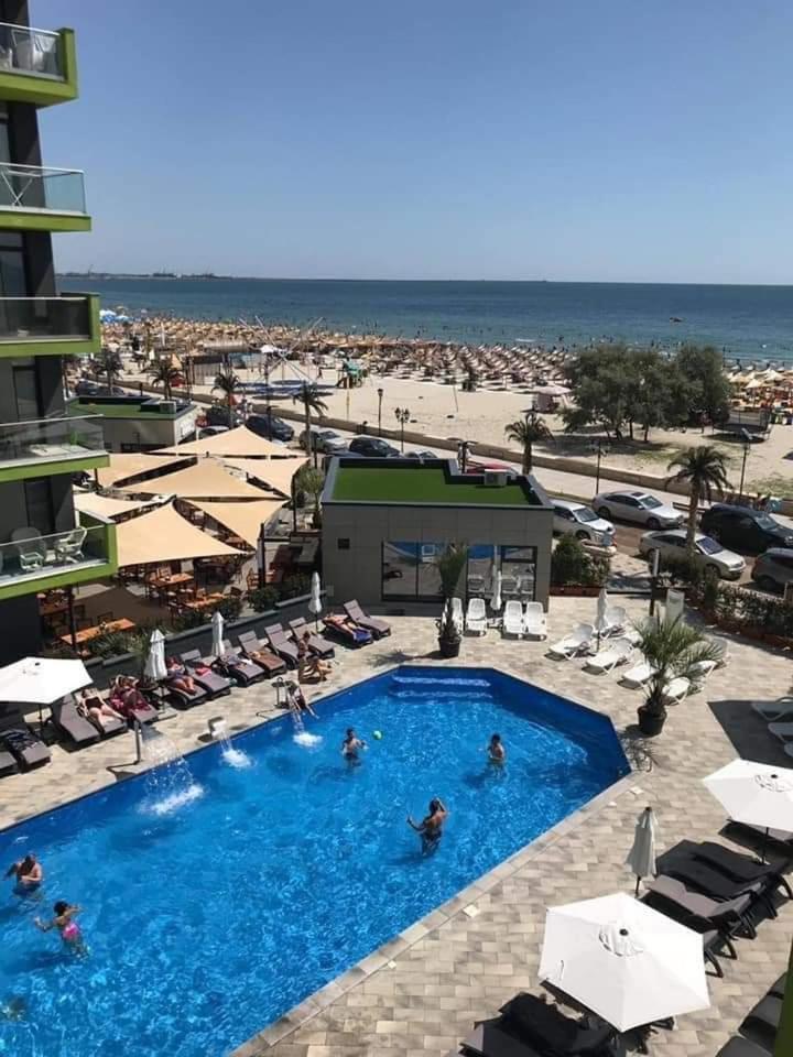 Isabelle Apartament Alezzi Beach Resort Mamaia Nord Navodari Bagian luar foto
