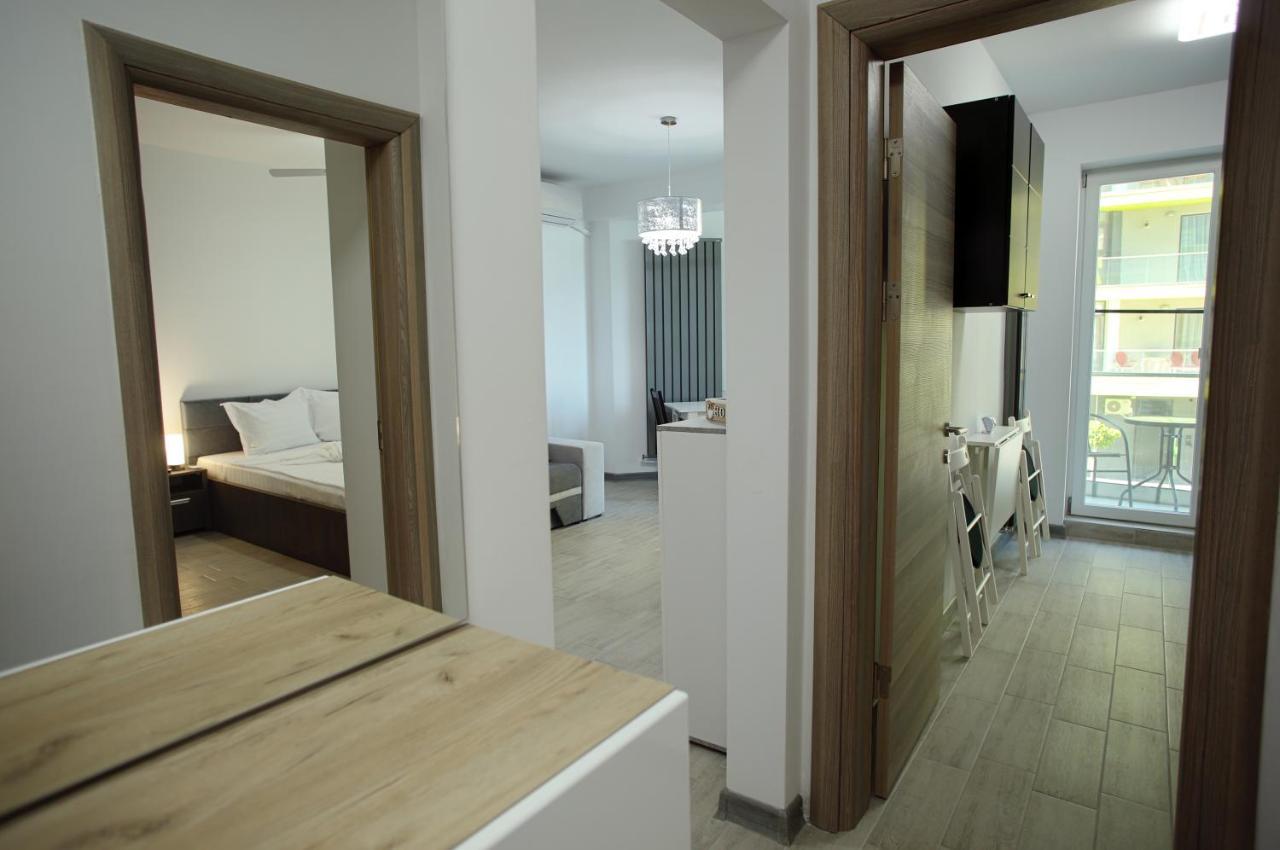 Isabelle Apartament Alezzi Beach Resort Mamaia Nord Navodari Bagian luar foto