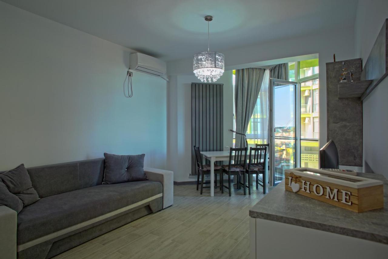 Isabelle Apartament Alezzi Beach Resort Mamaia Nord Navodari Bagian luar foto