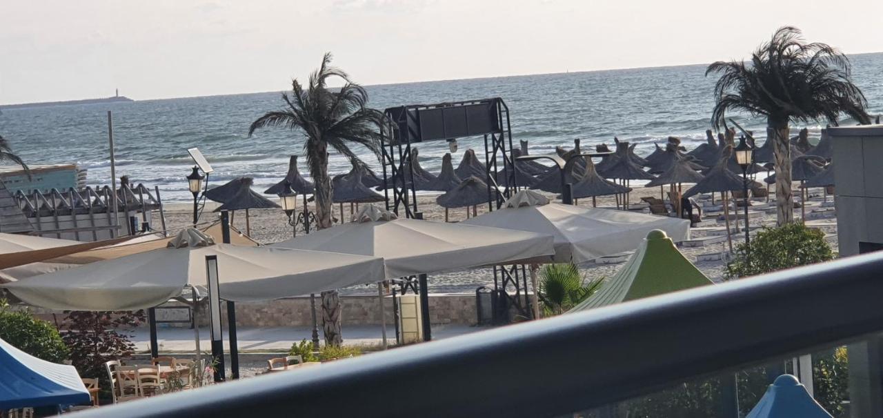 Isabelle Apartament Alezzi Beach Resort Mamaia Nord Navodari Bagian luar foto