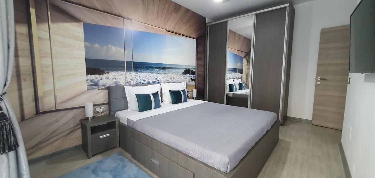 Isabelle Apartament Alezzi Beach Resort Mamaia Nord Navodari Bagian luar foto