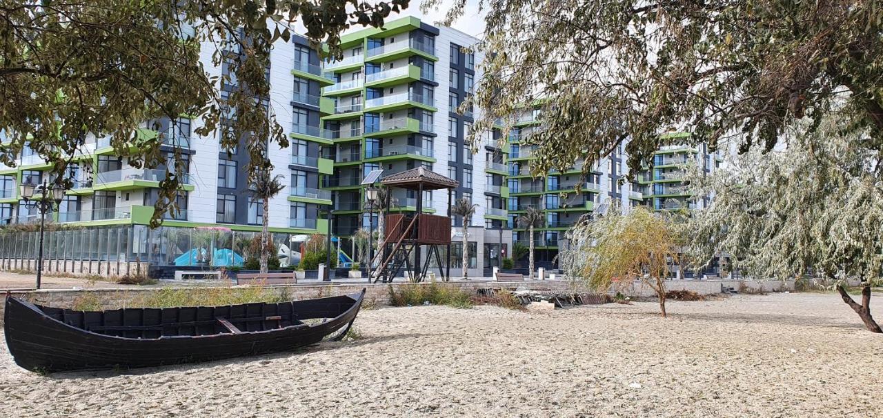 Isabelle Apartament Alezzi Beach Resort Mamaia Nord Navodari Bagian luar foto